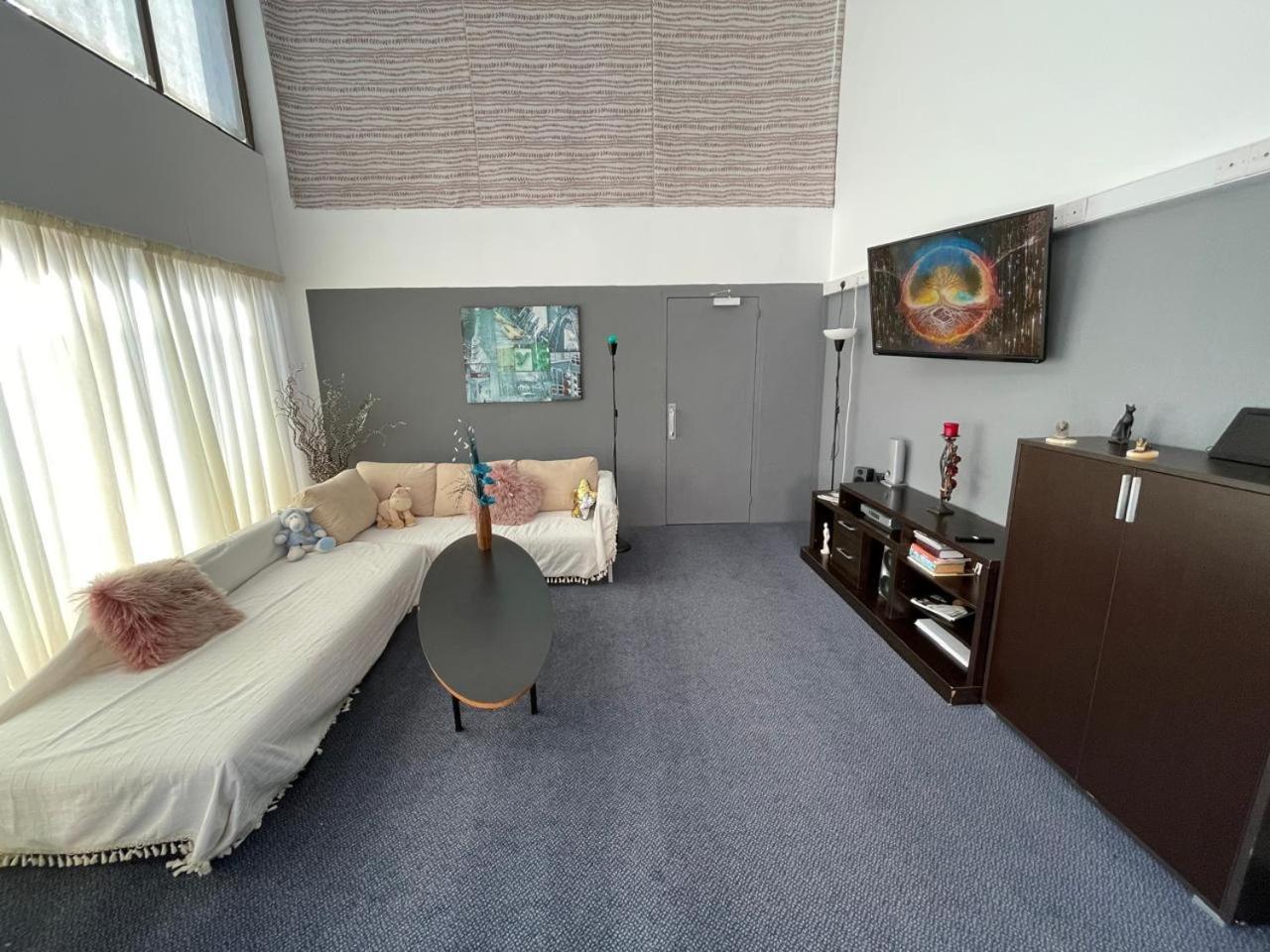 Premium Hostel Marina パ フォス エクステリア 写真