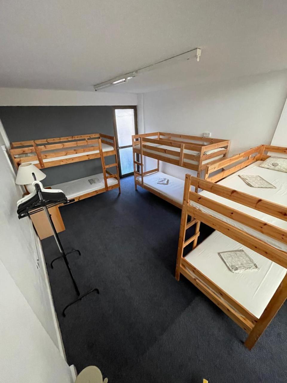 Premium Hostel Marina パ フォス エクステリア 写真
