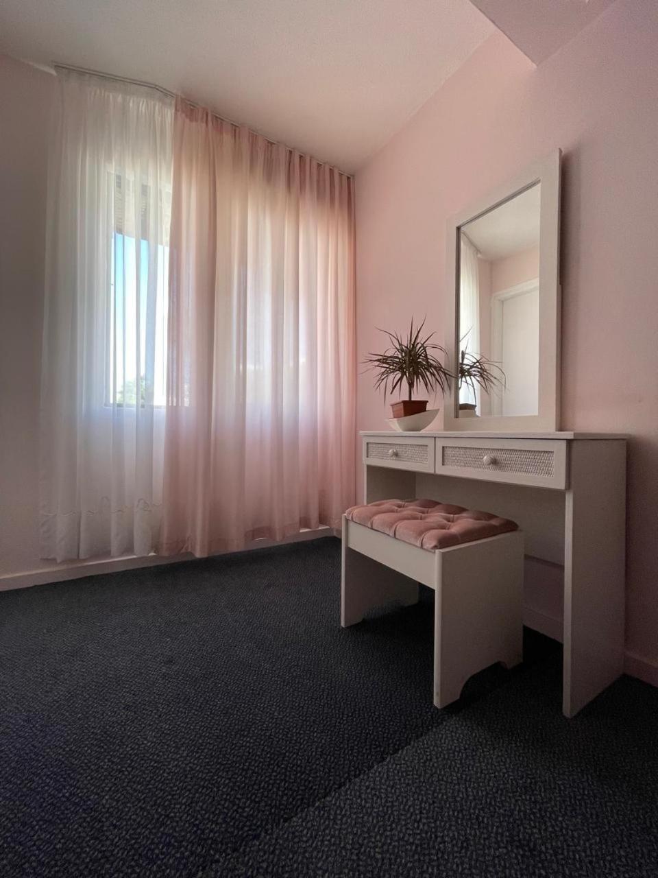 Premium Hostel Marina パ フォス エクステリア 写真